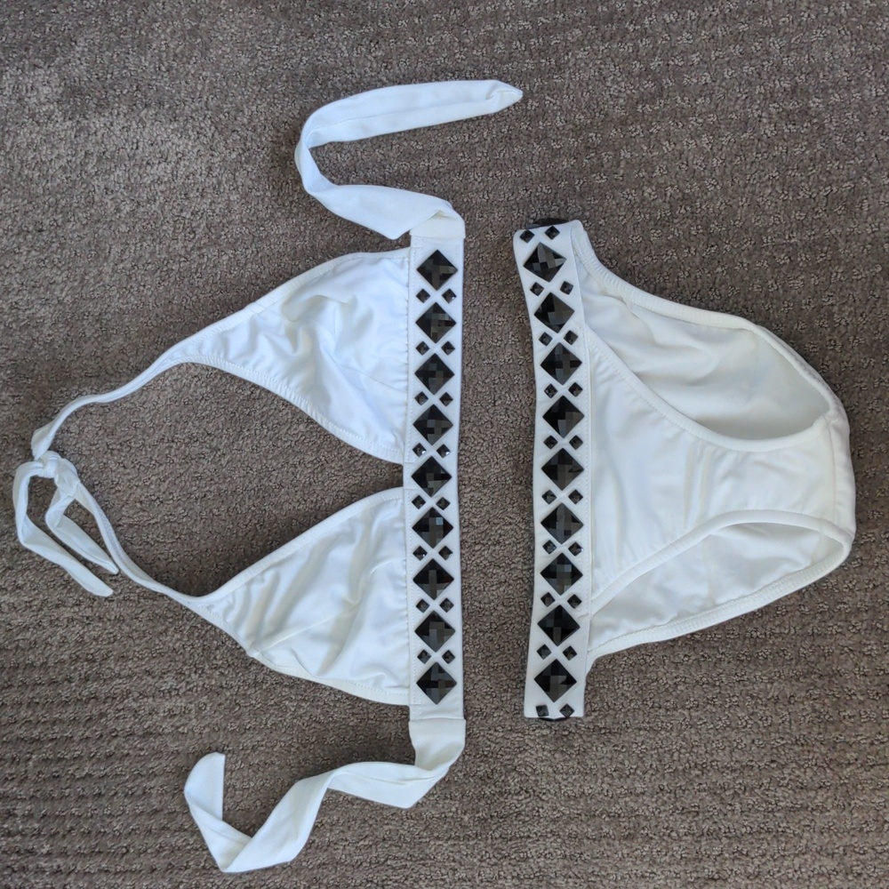 NEW VENUS Swimwear Halter Bikini Size C / 4